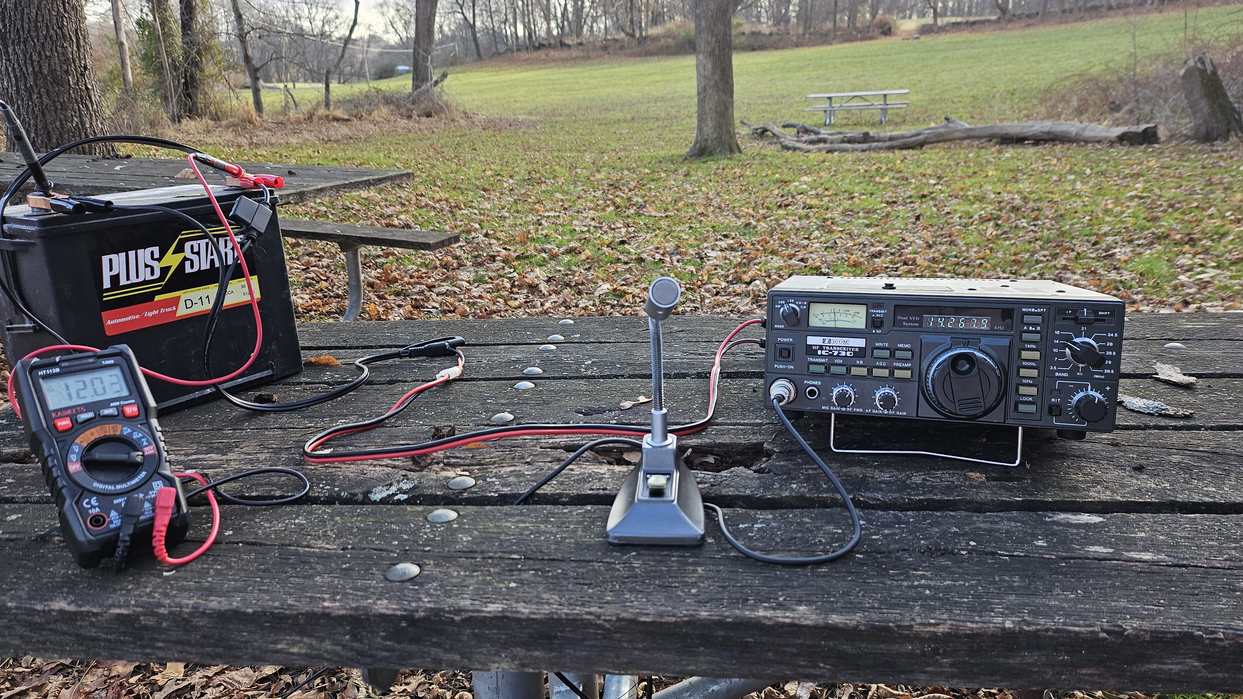 Radio setup portable in a park with a car battery